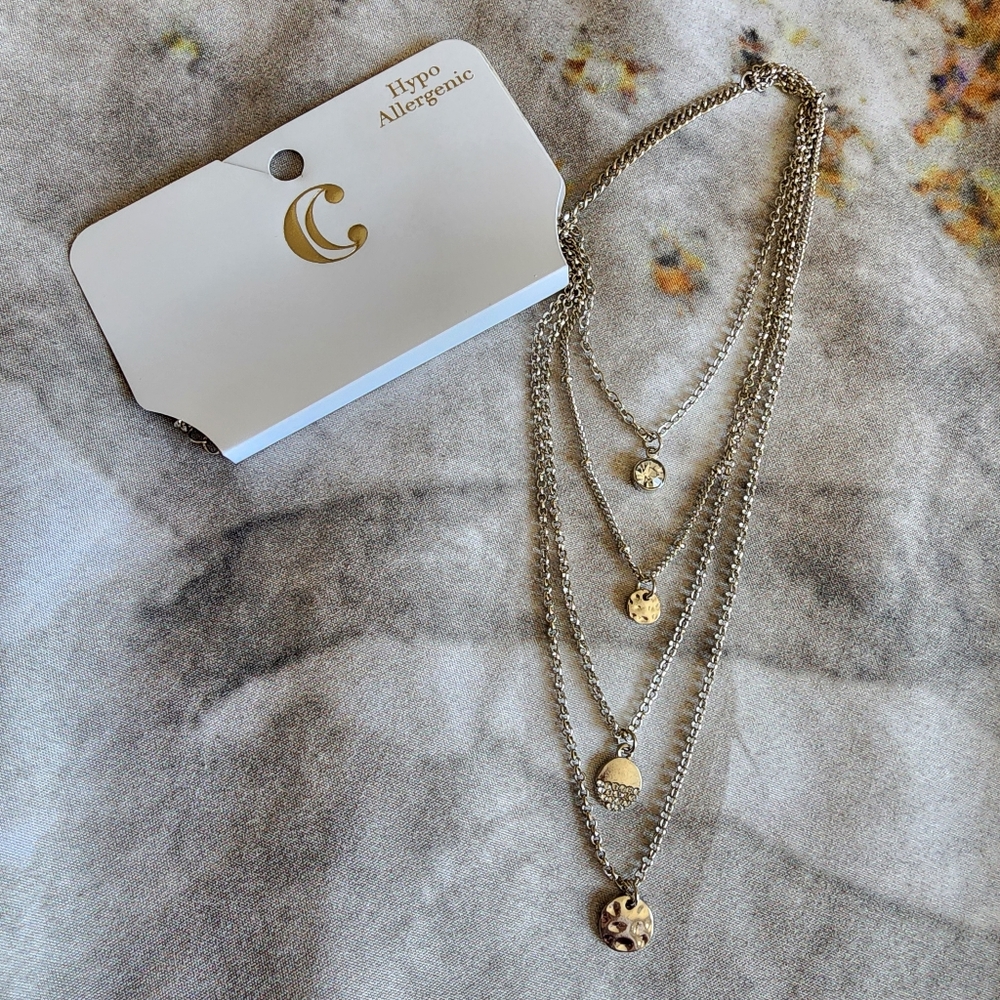 Layered necklace - Picture 8 of 11